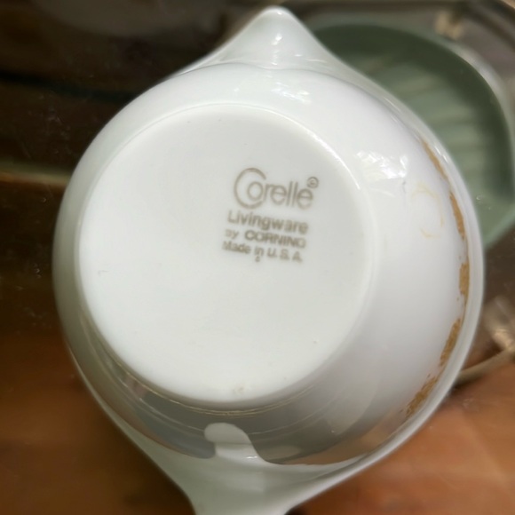 Vintage 70s Corelle Livingware Butterfly Gold Coffee Tea Set - Picture 3 of 6